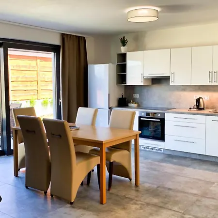 Apartmanove S Bazenem Lipno 1 * Frymburk nad Vltavou