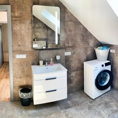 Apartmanove S Bazenem Lipno 1 Apartment *