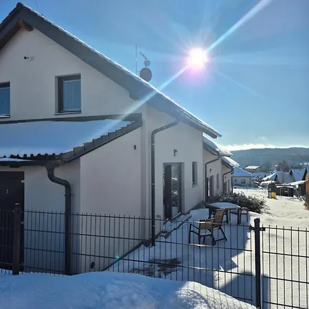 דירה Apartmanove S Bazenem Lipno 1 *