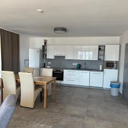 Apartmanove S Bazenem Lipno 1 * Фримбурк