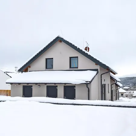 Apartmanove S Bazenem Lipno 1 *