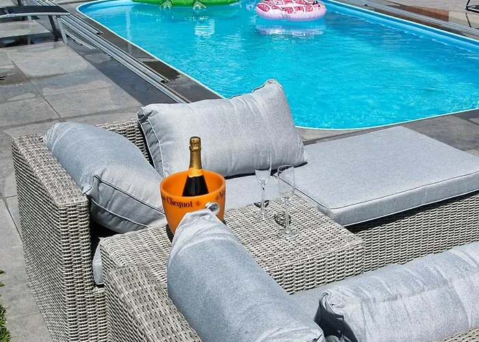 Apartmánové S Bazénem Lipno 1